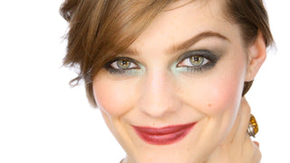 Green Smoke Glittery Glam Party Eyes Green Smoke Glittery Glam Party Eyes