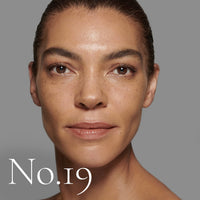 Lisa Eldridge Seamless Skin Foundation - Shade No. 19