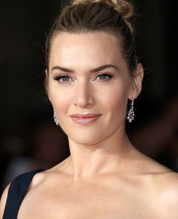 Beauty Breakdown - Kate Winslet Universally Chic Red Carpet Look