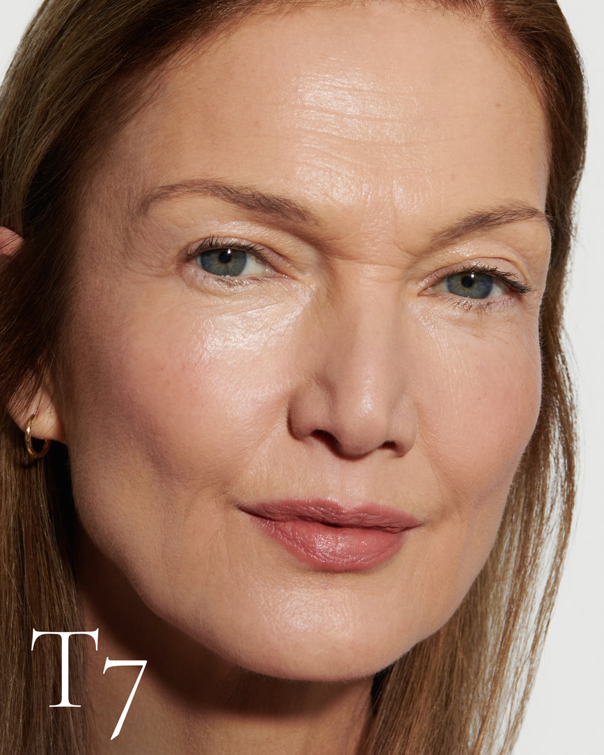 T7 (Seamless Skin Enhancing Tint)
