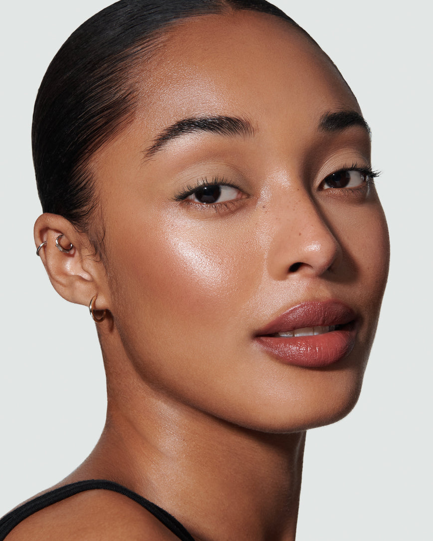 Phoebe (Liquid Silk Liquid Eyeshadow)