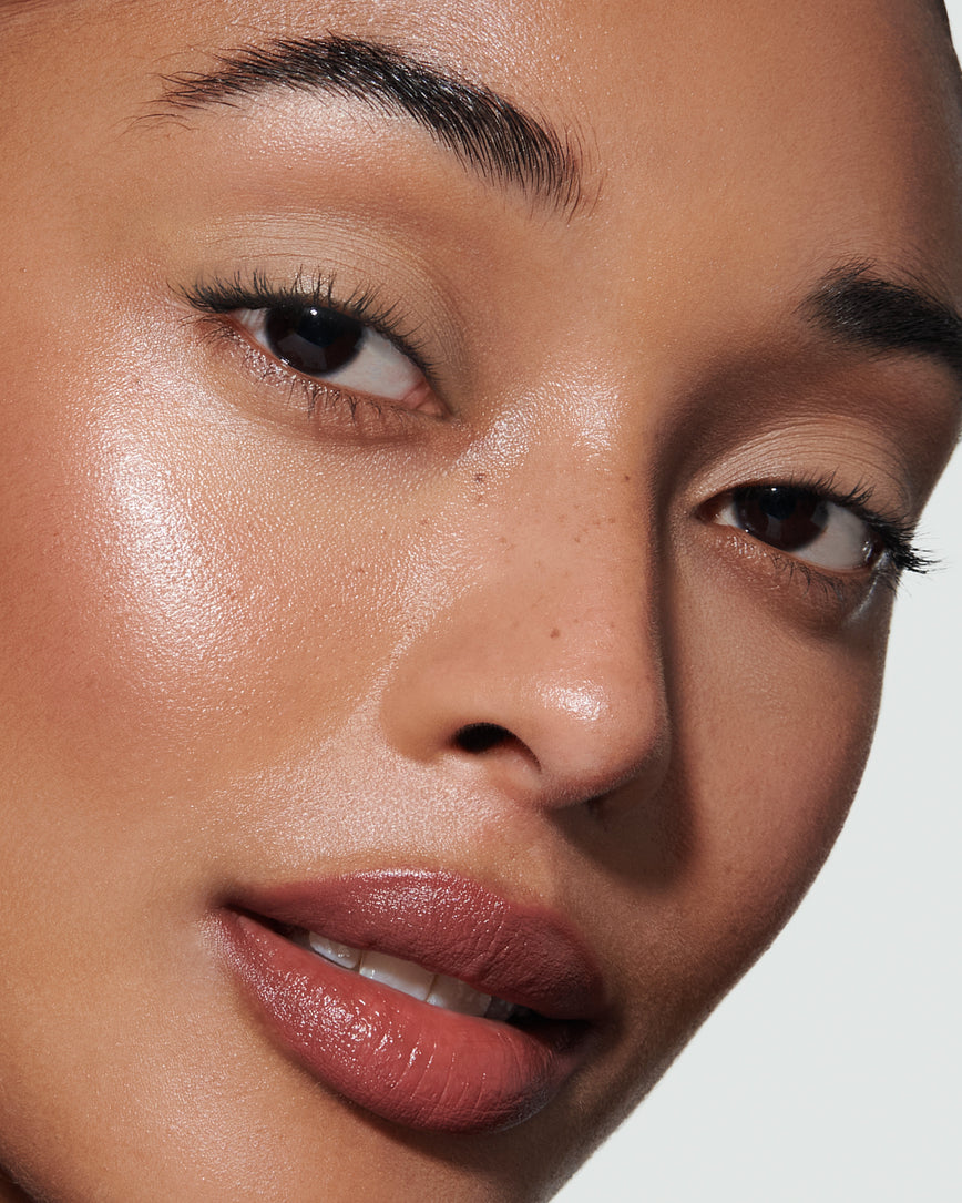 Phoebe (Liquid Silk Liquid Eyeshadow)