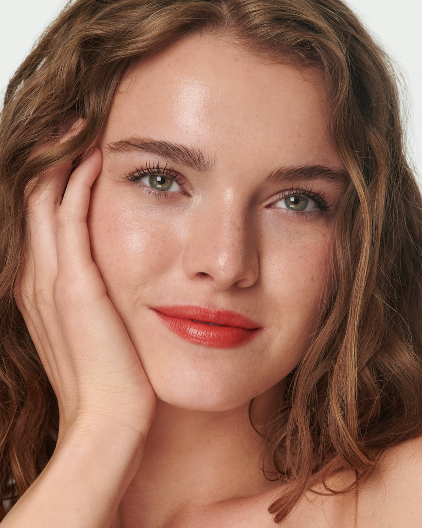 Red Curve (Baume Embrace Melting Lip Colour)