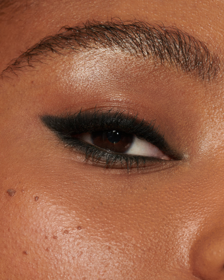 Black Treacle (Seamless Glide Eye Pencil)