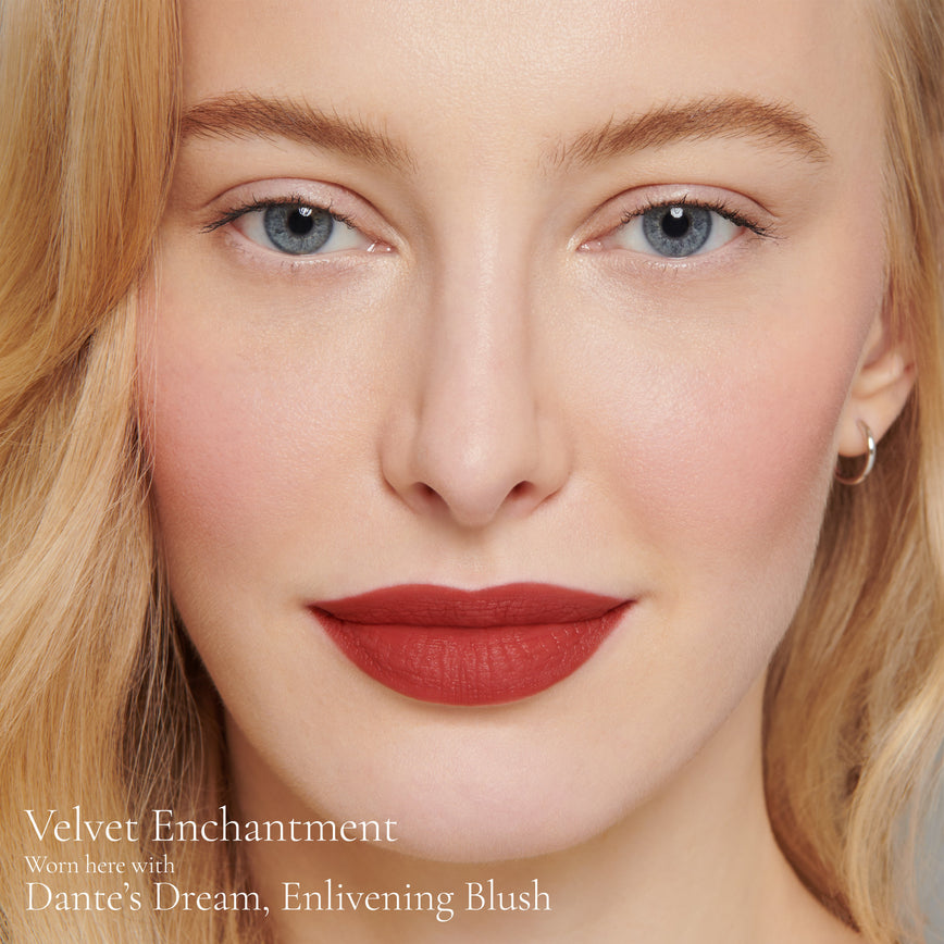 Velvet Enchantment (True Velvet Lip Colour)