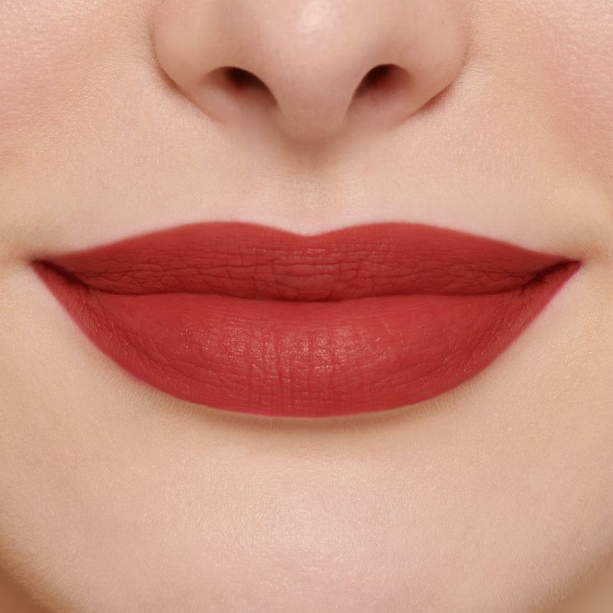 Velvet Enchantment (True Velvet Lip Colour)