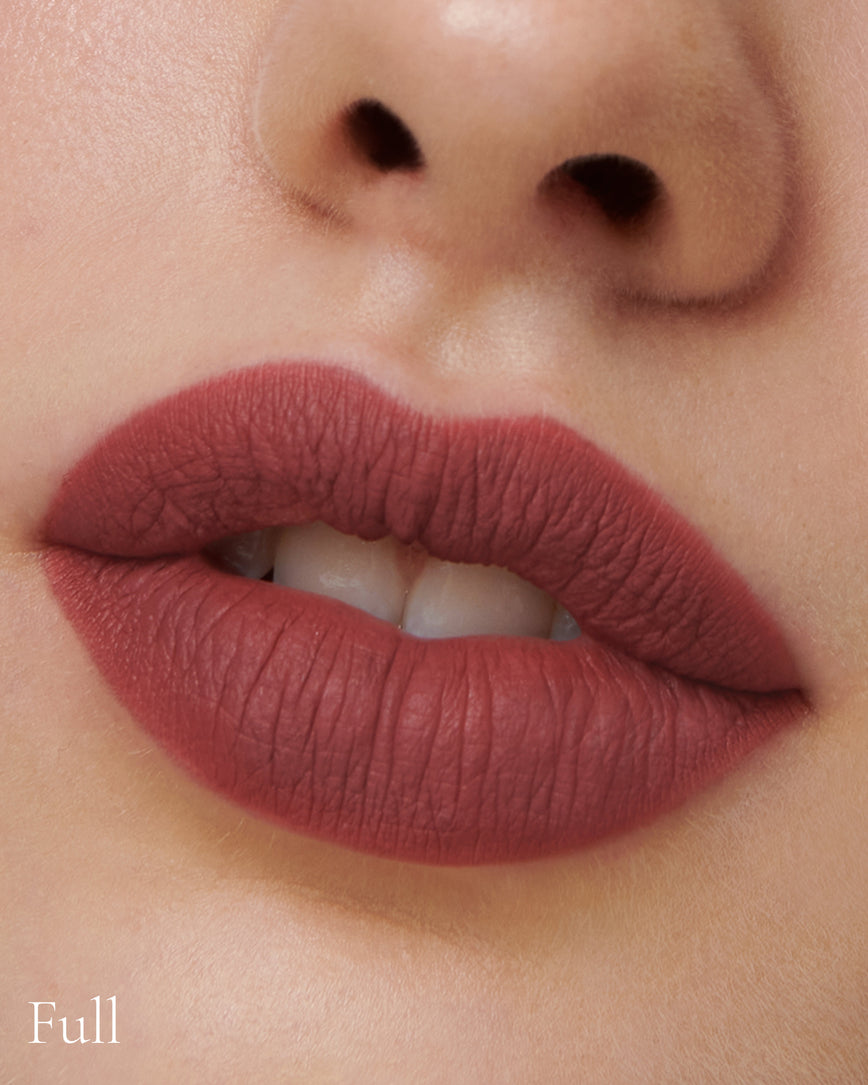 Lisa Eldridge Velveteen Liquid Lipstick in shade Blush pictured on model